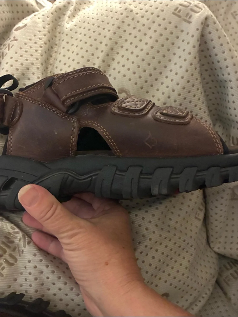 Preowned, lightly used Sonoma mongoose  all-terrain men’s hiking sandals size 7M